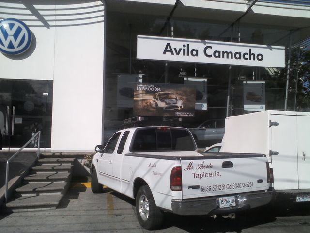WV AVILA CAMACHO, OFICINAS Y SILLERIAS.